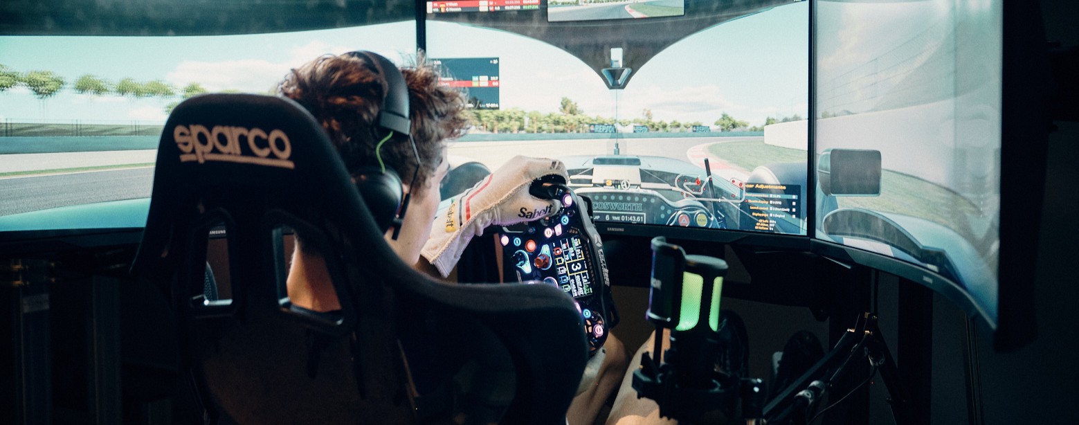 iRacing telemetry analysis and sim coaching session